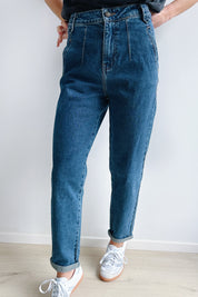 Tes jeans