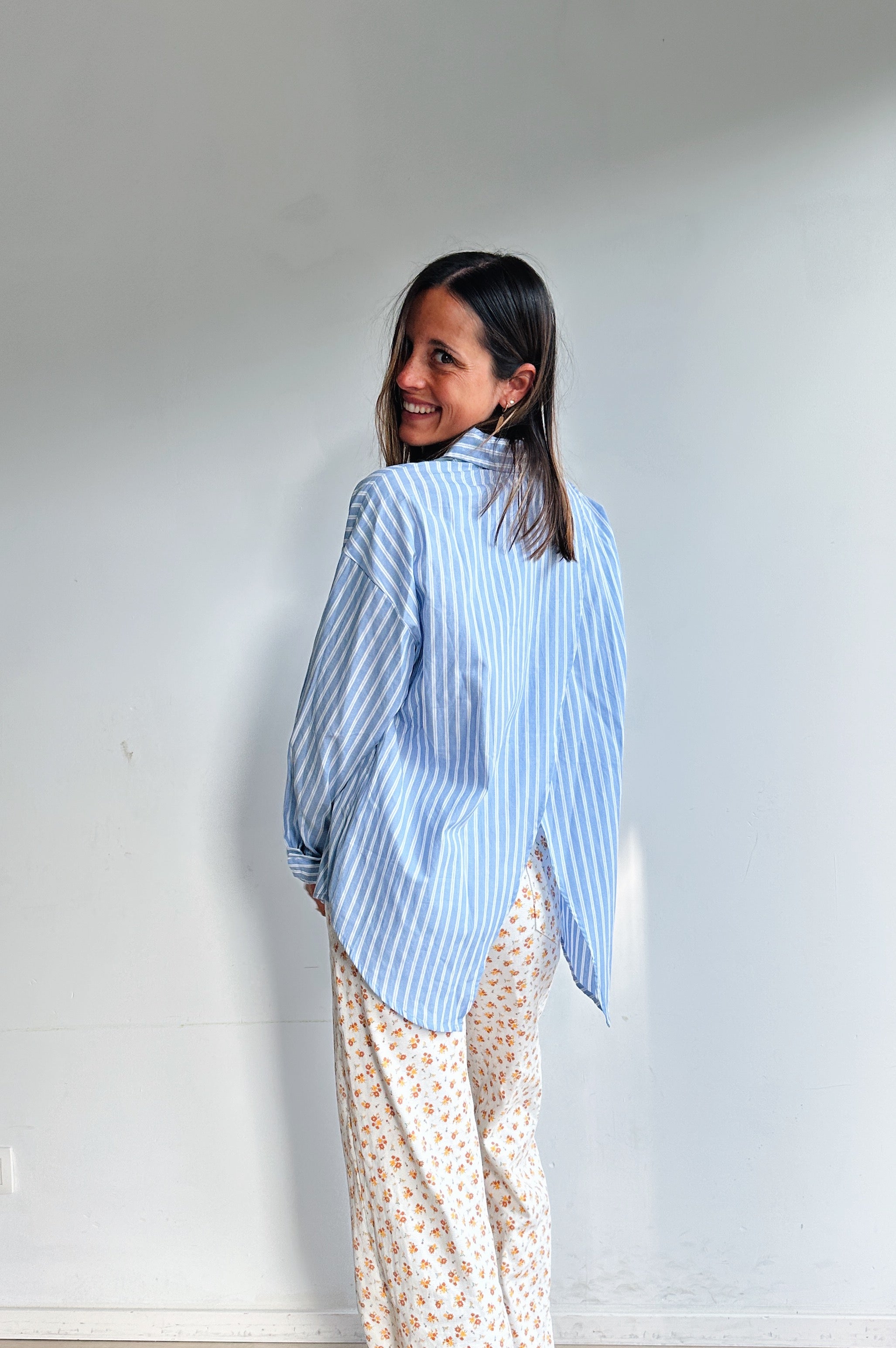 Almira blouse blauw