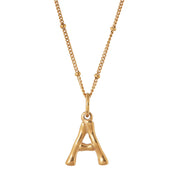 Letter charm goud