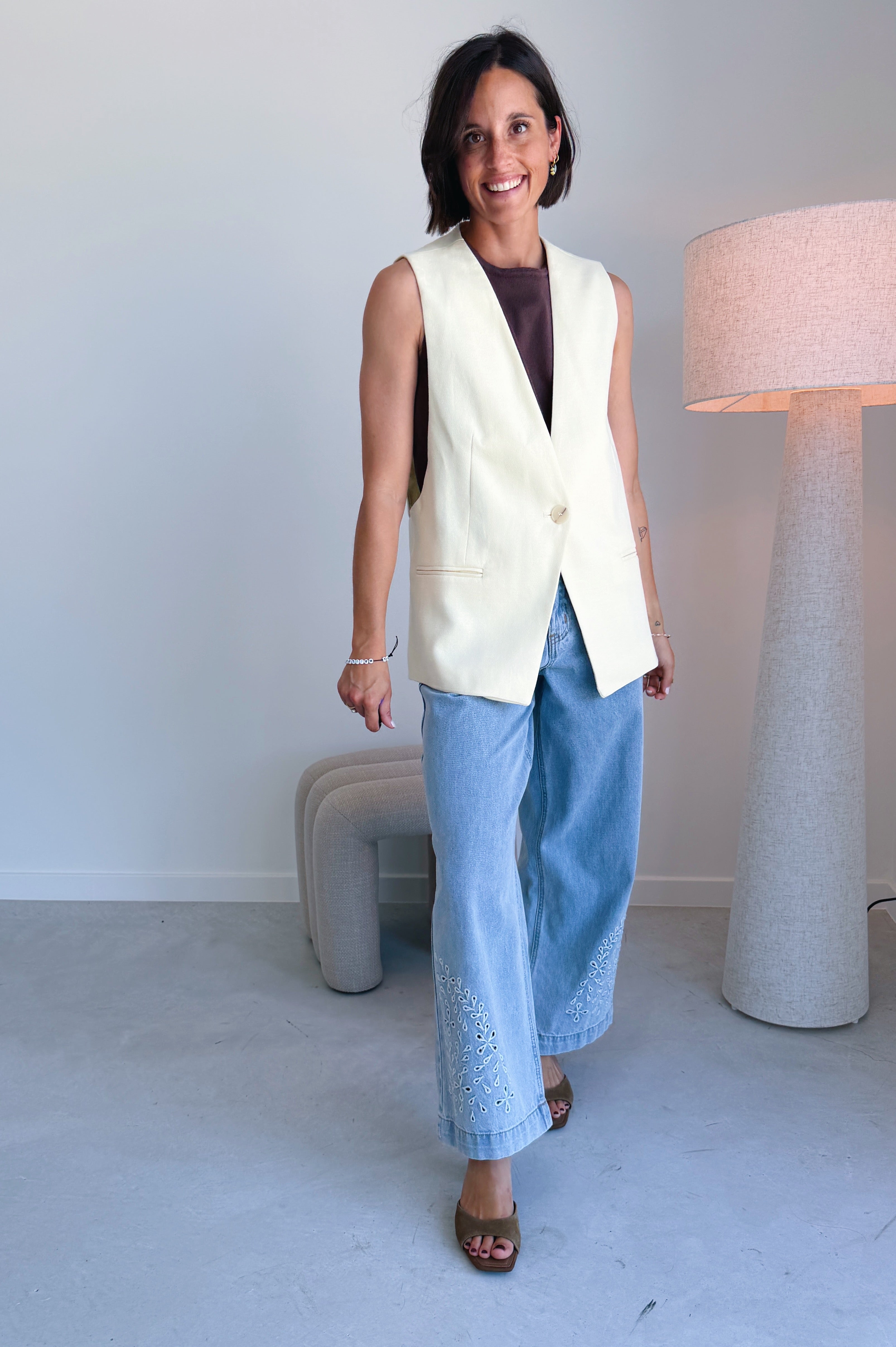 Willow mouwloze blazer