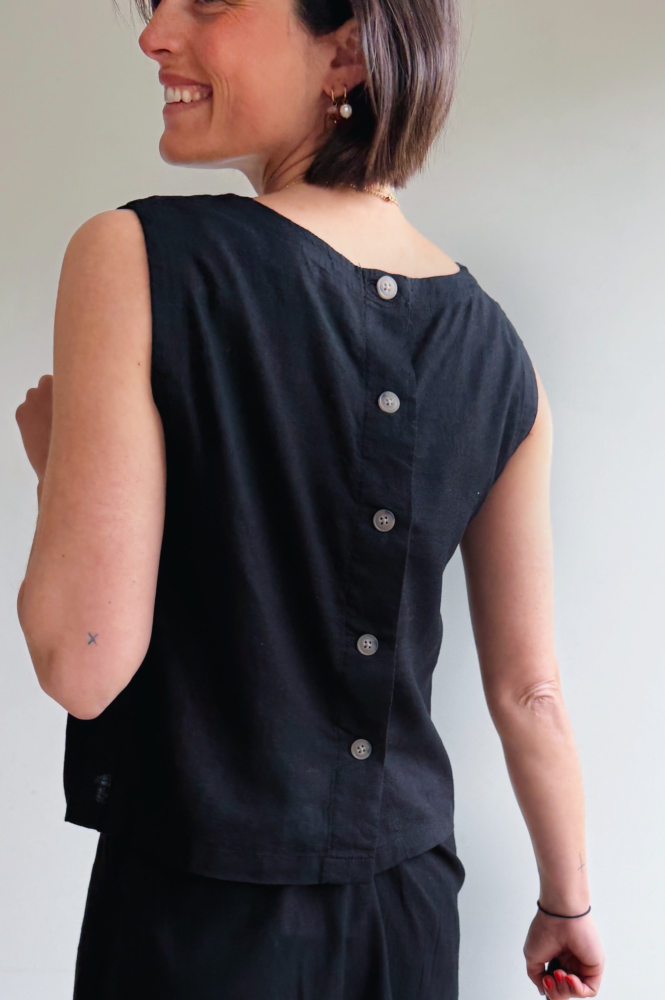 Falakka linen top