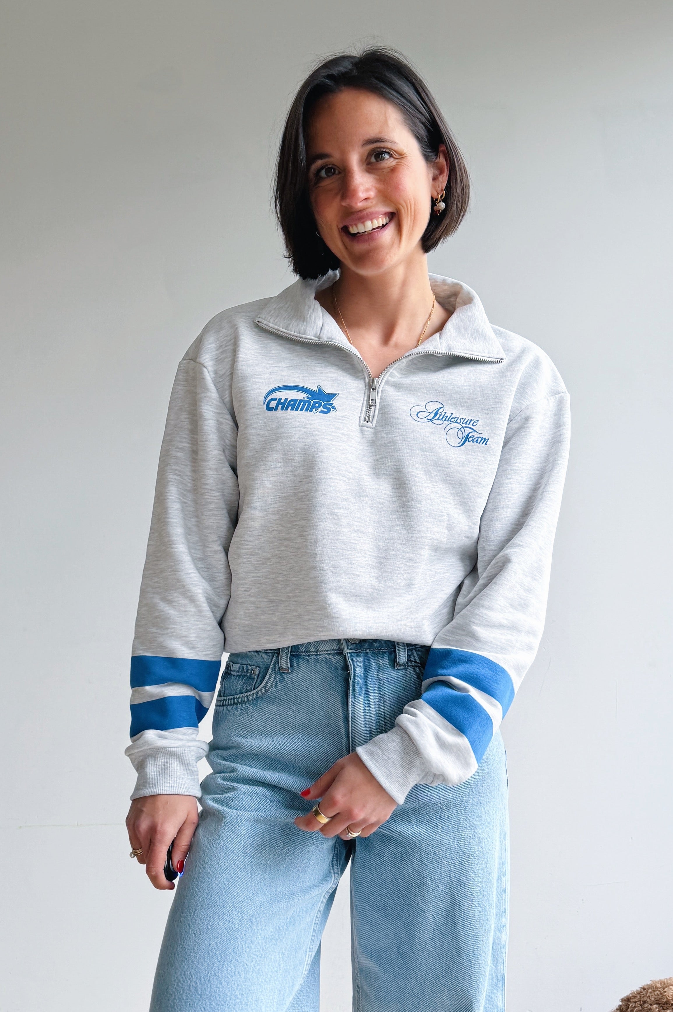 Logo stripes zip sweater