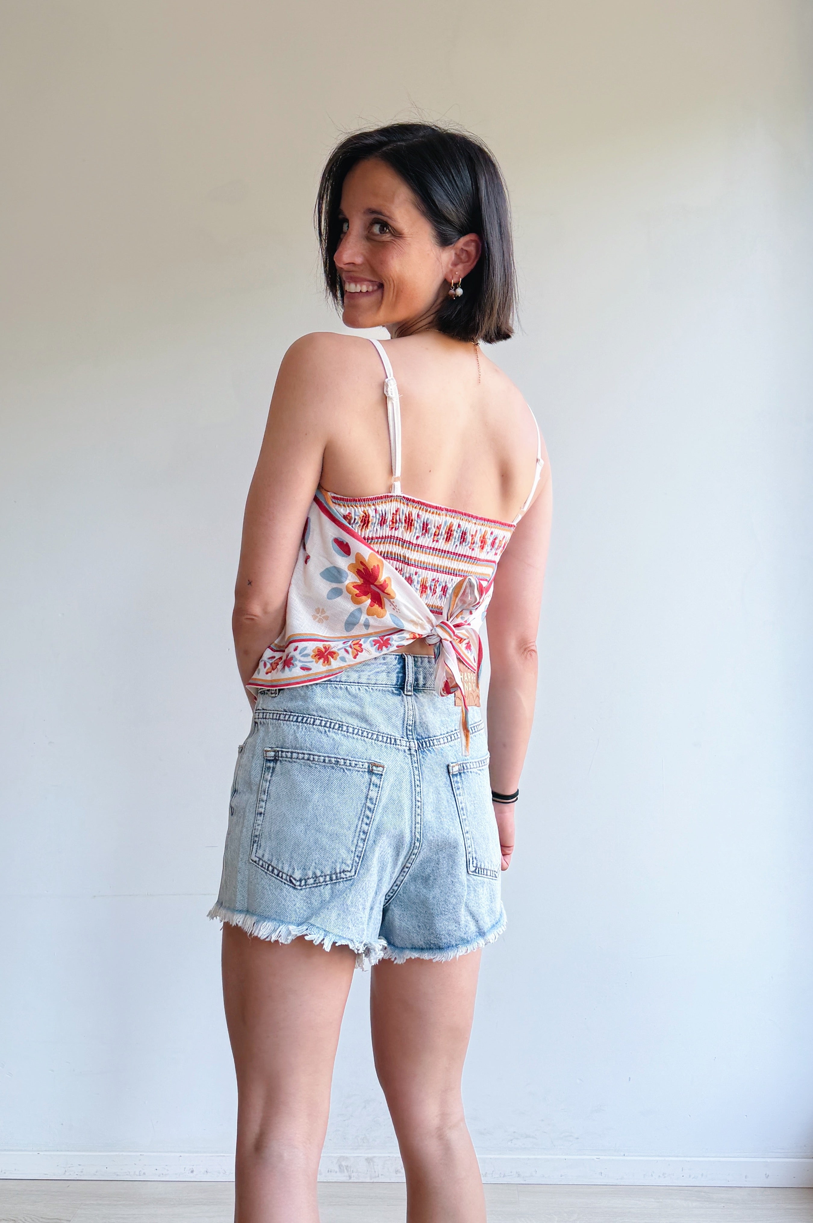 Yve short