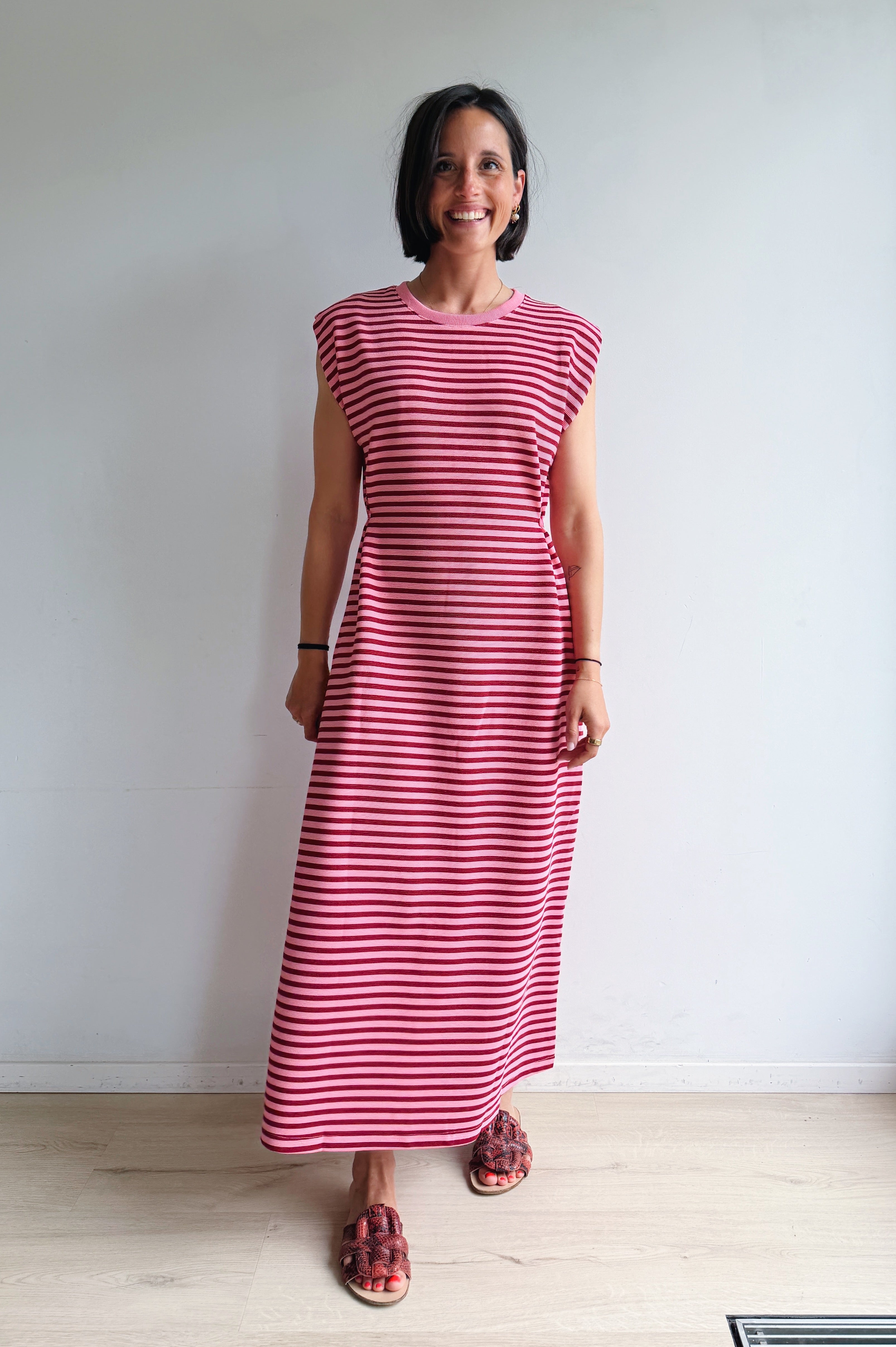 Marjolein jurk roze rood