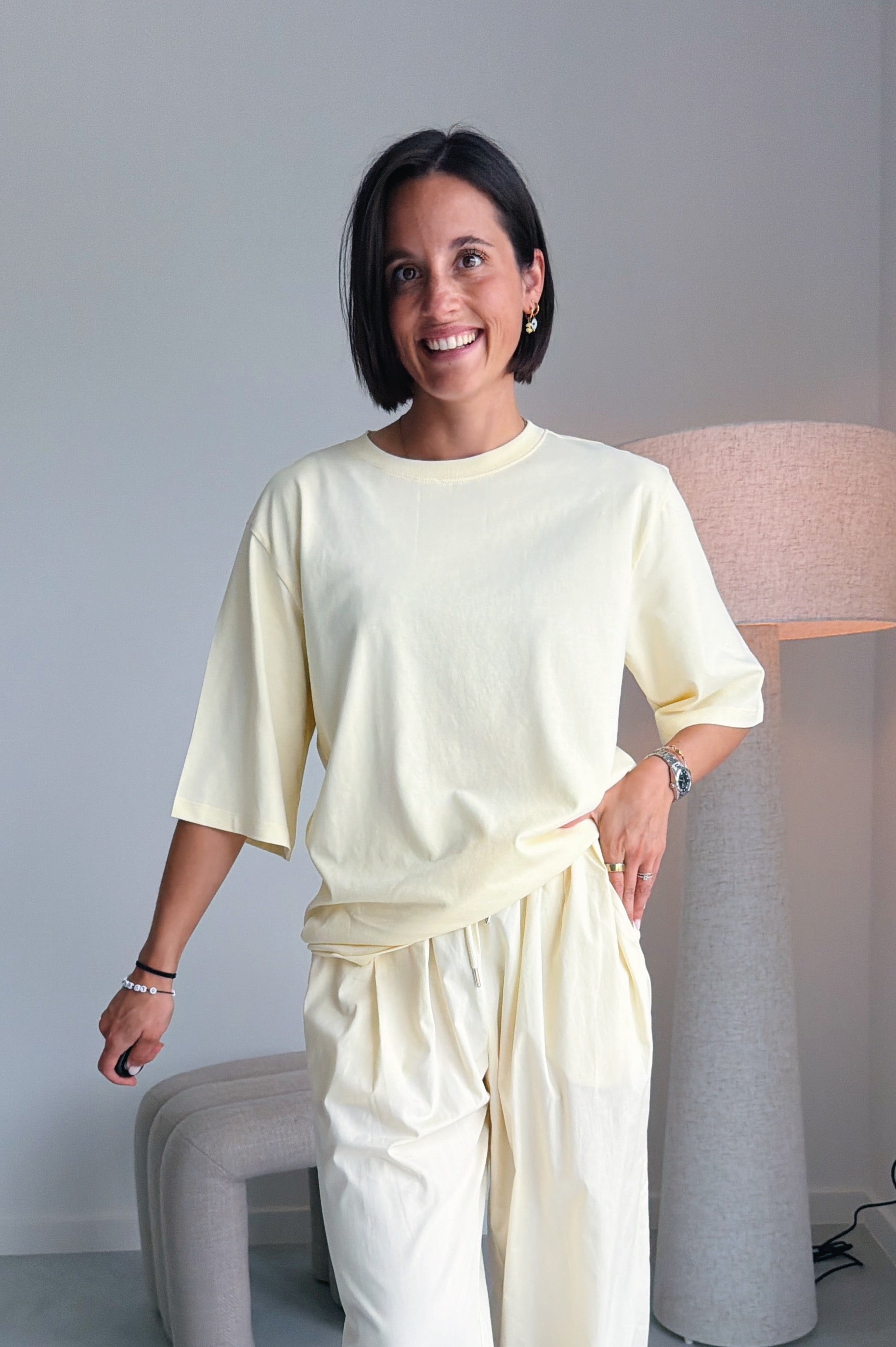 T-shirt chill but glam