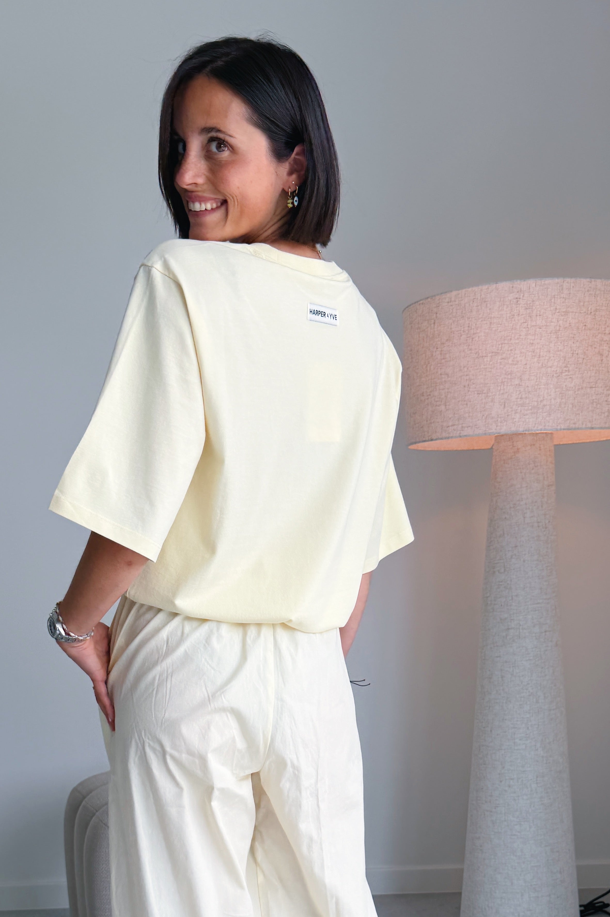 T-shirt chill but glam