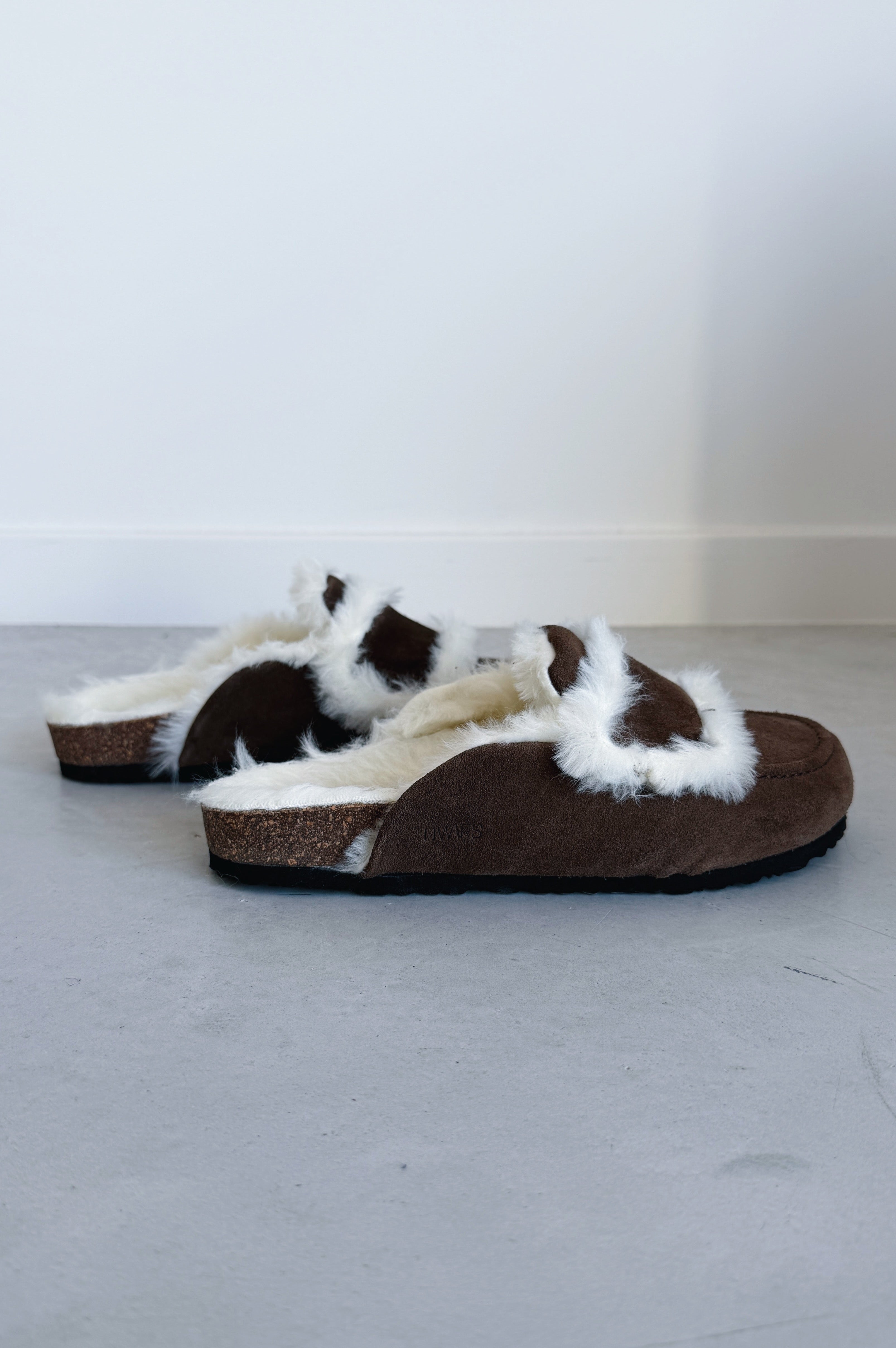 Nance suede instappers