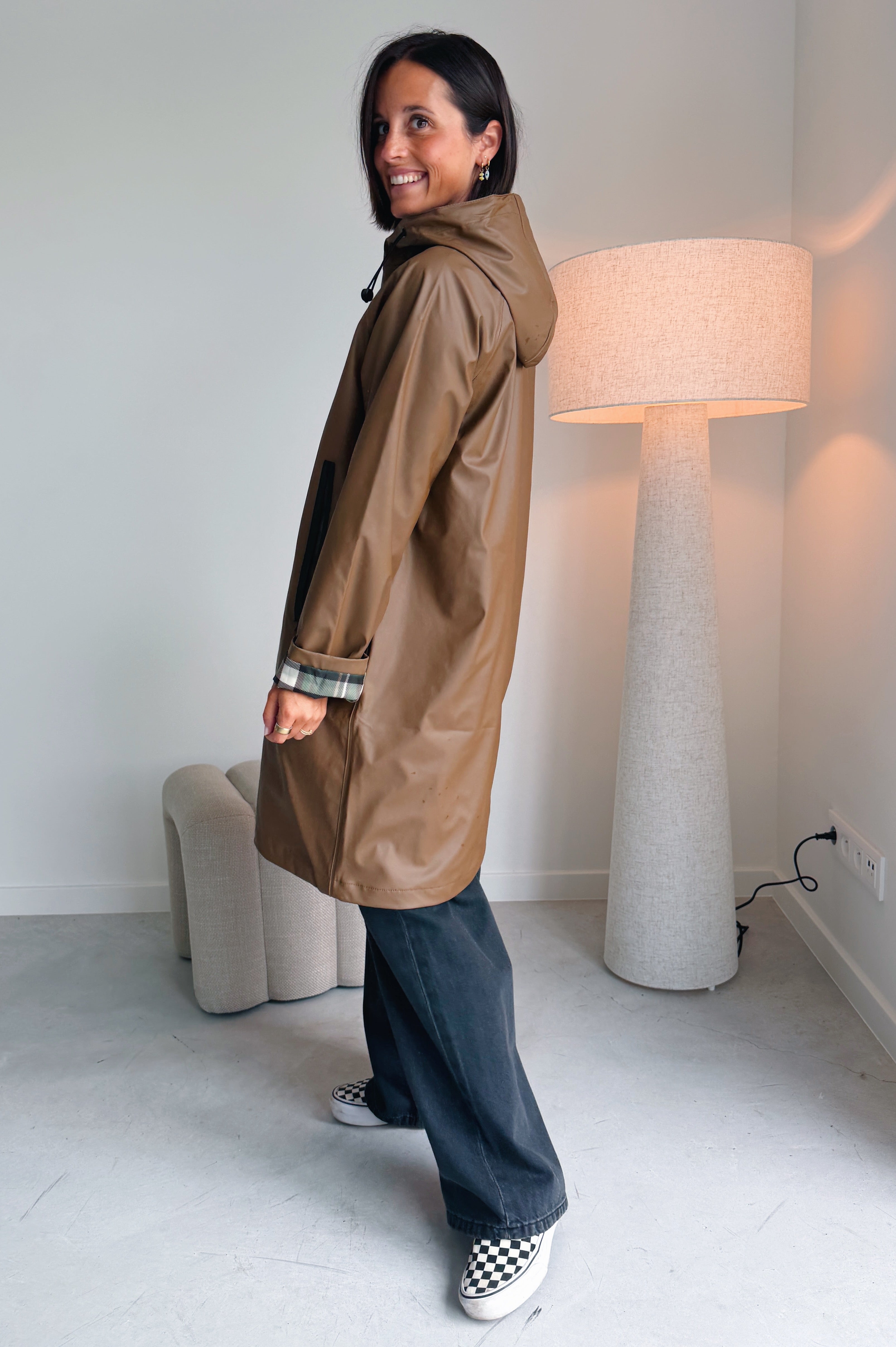 Avan regenjas camel