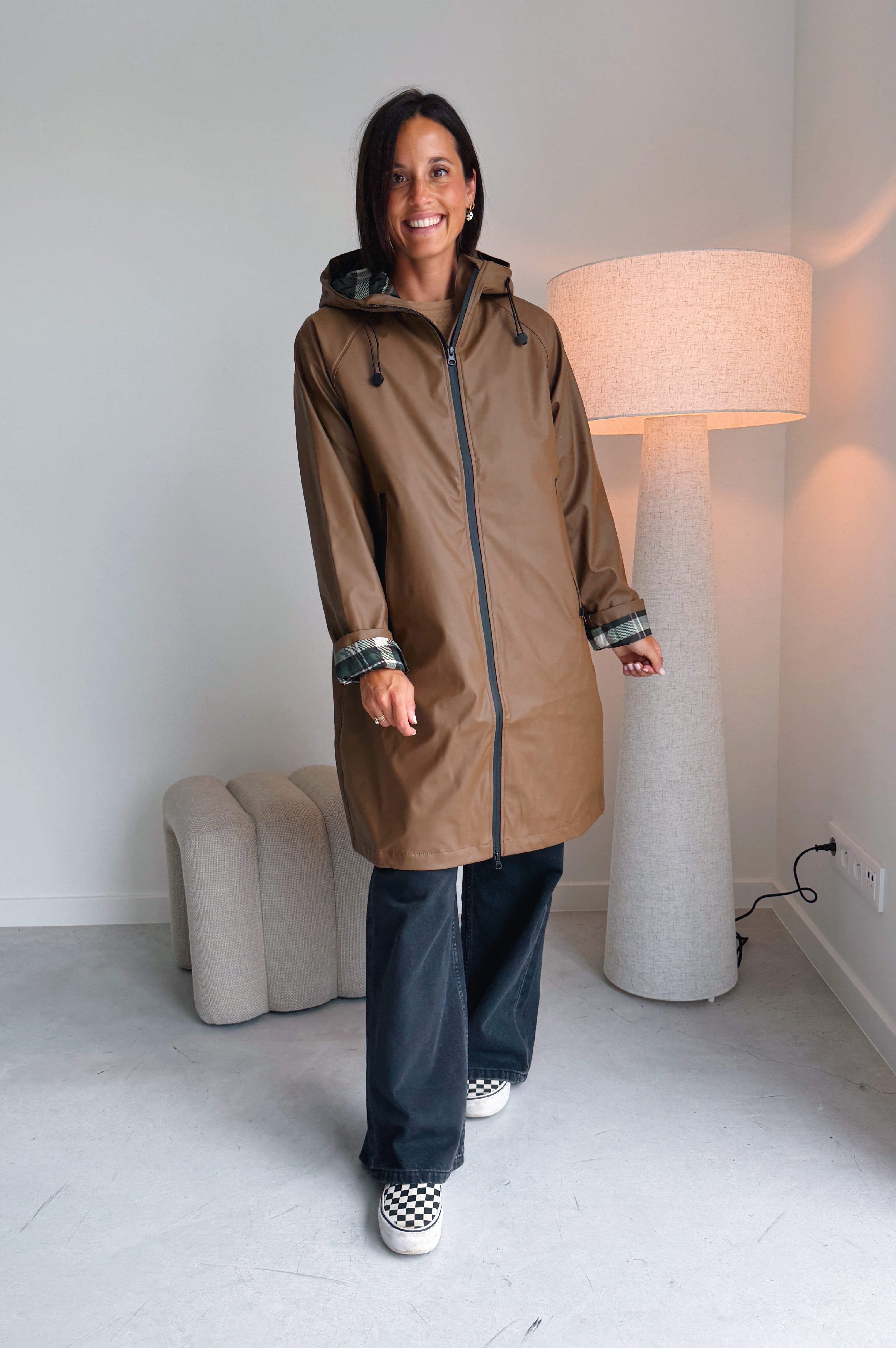 Avan regenjas camel