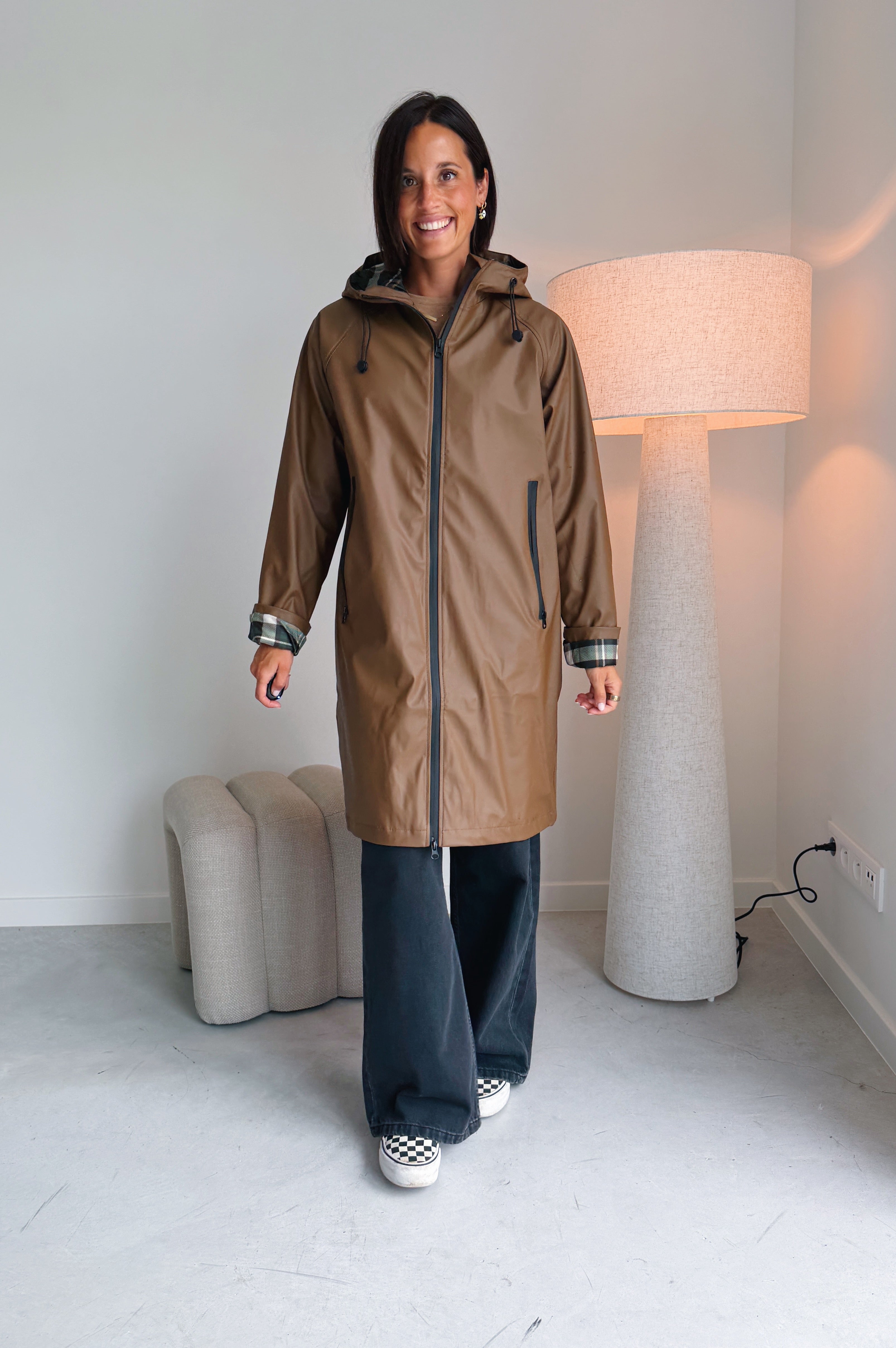 Avan regenjas camel