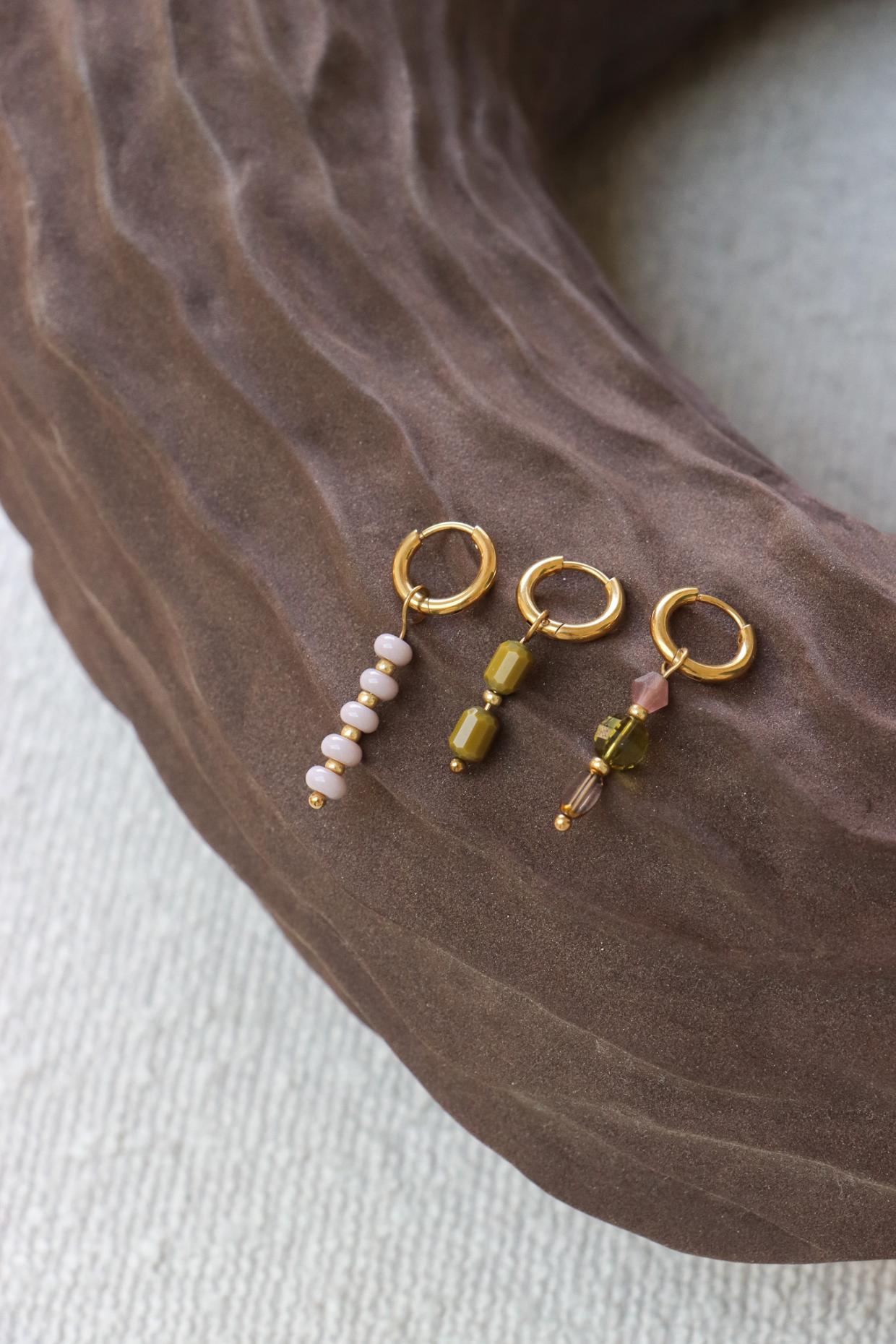 Dusty hoop gold