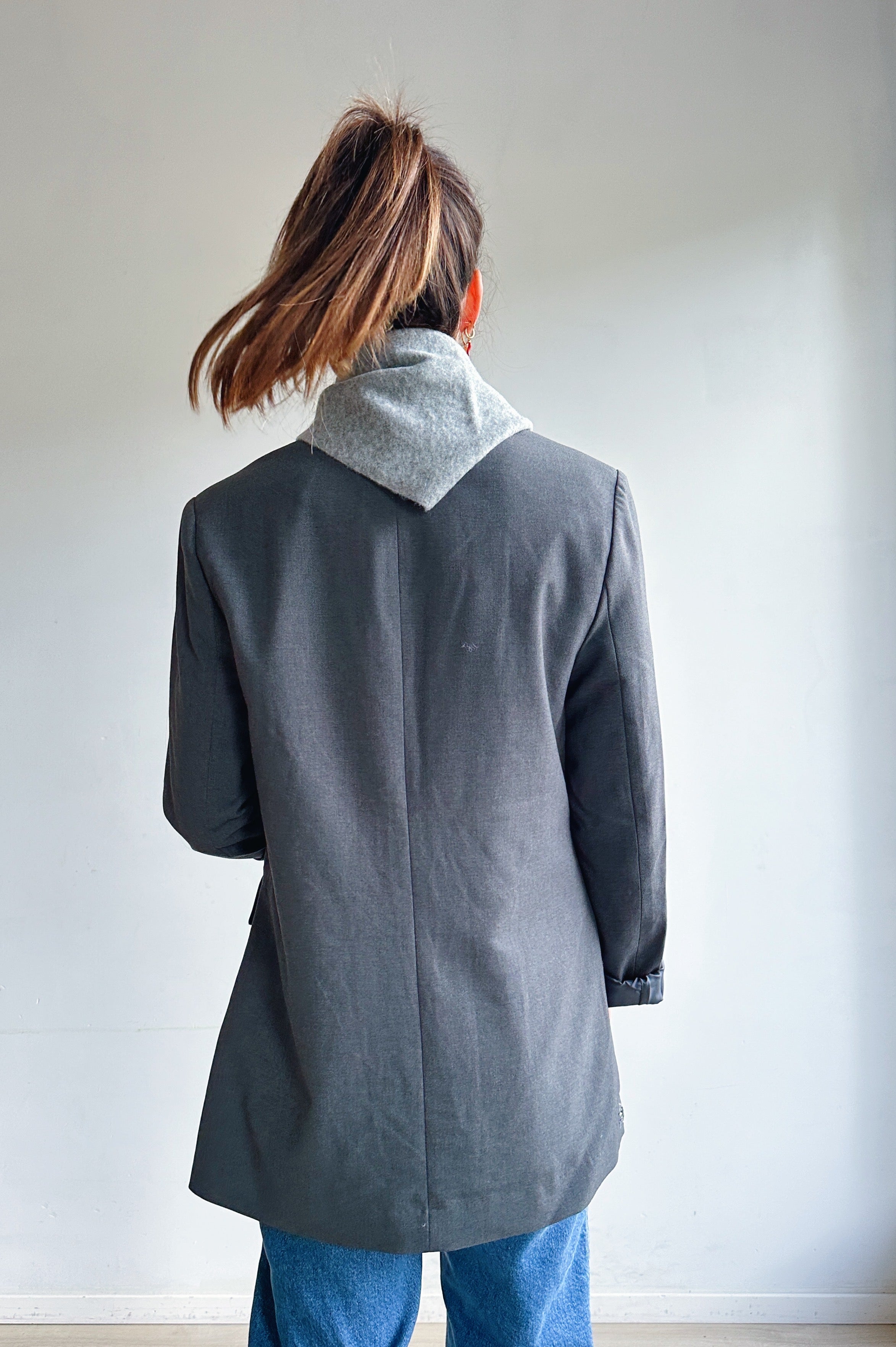 Ellis sjaaltje grijs