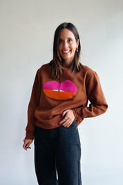 Lip sweater