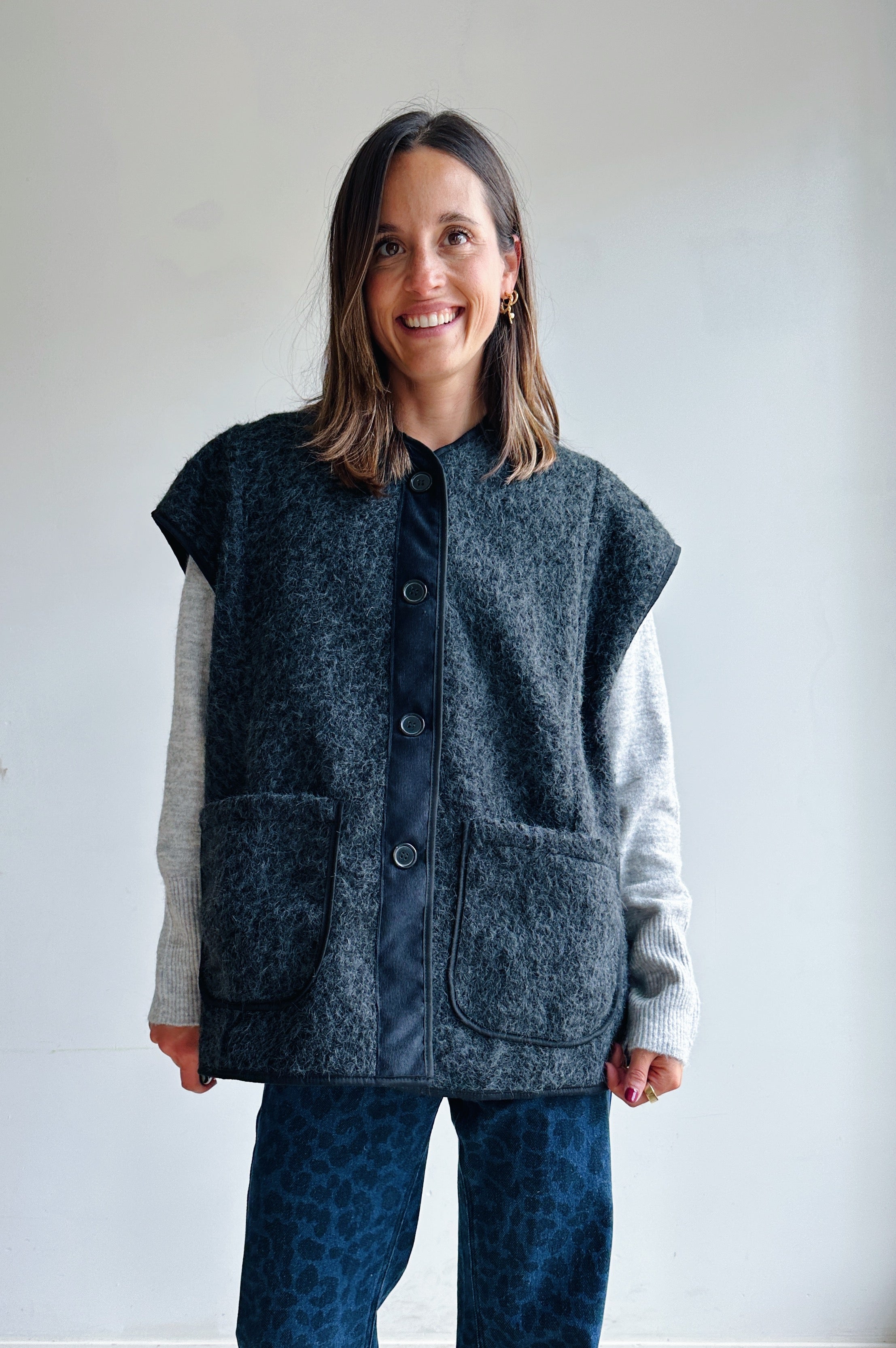 Amber vest