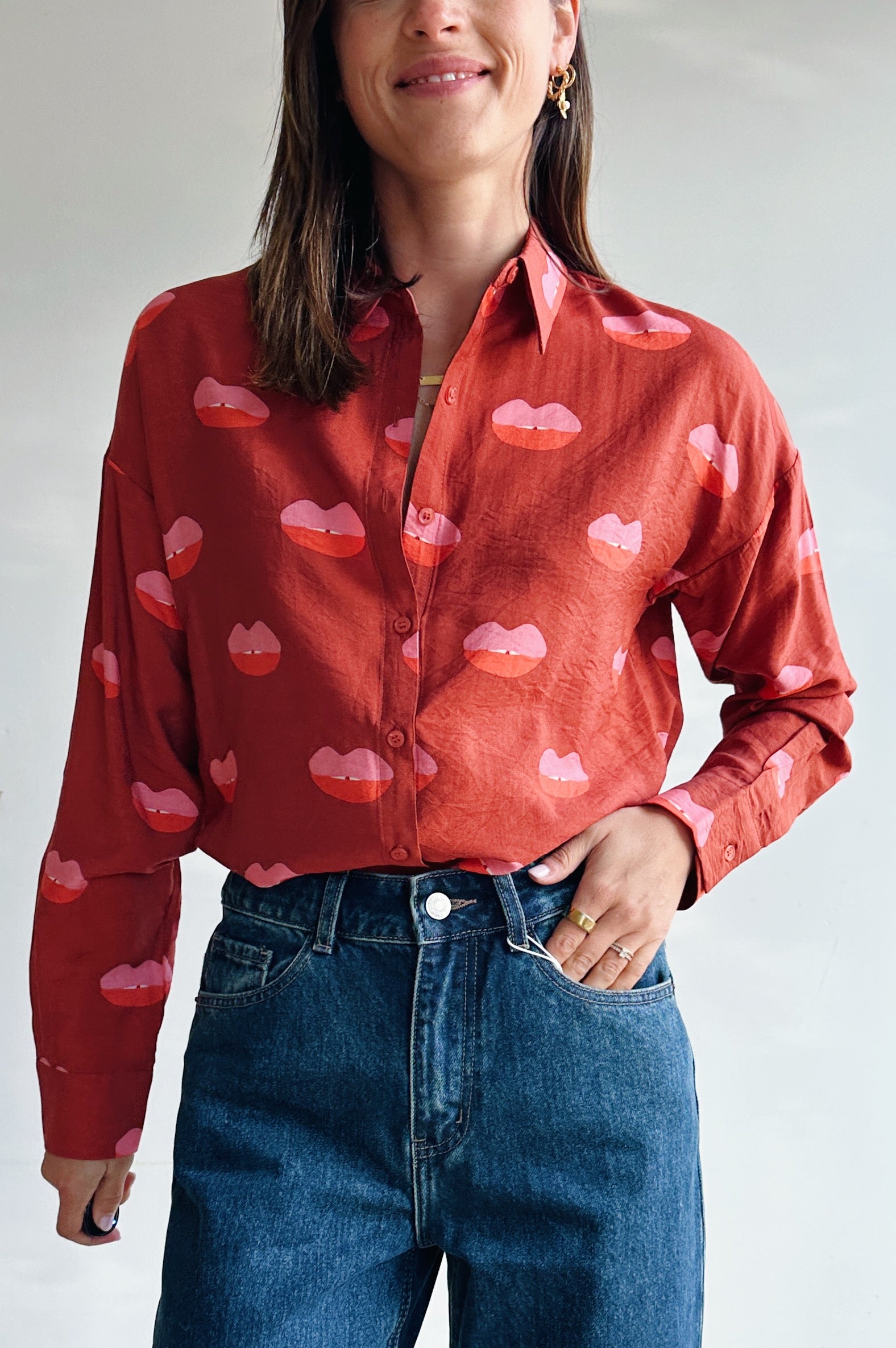 Kiss blouse