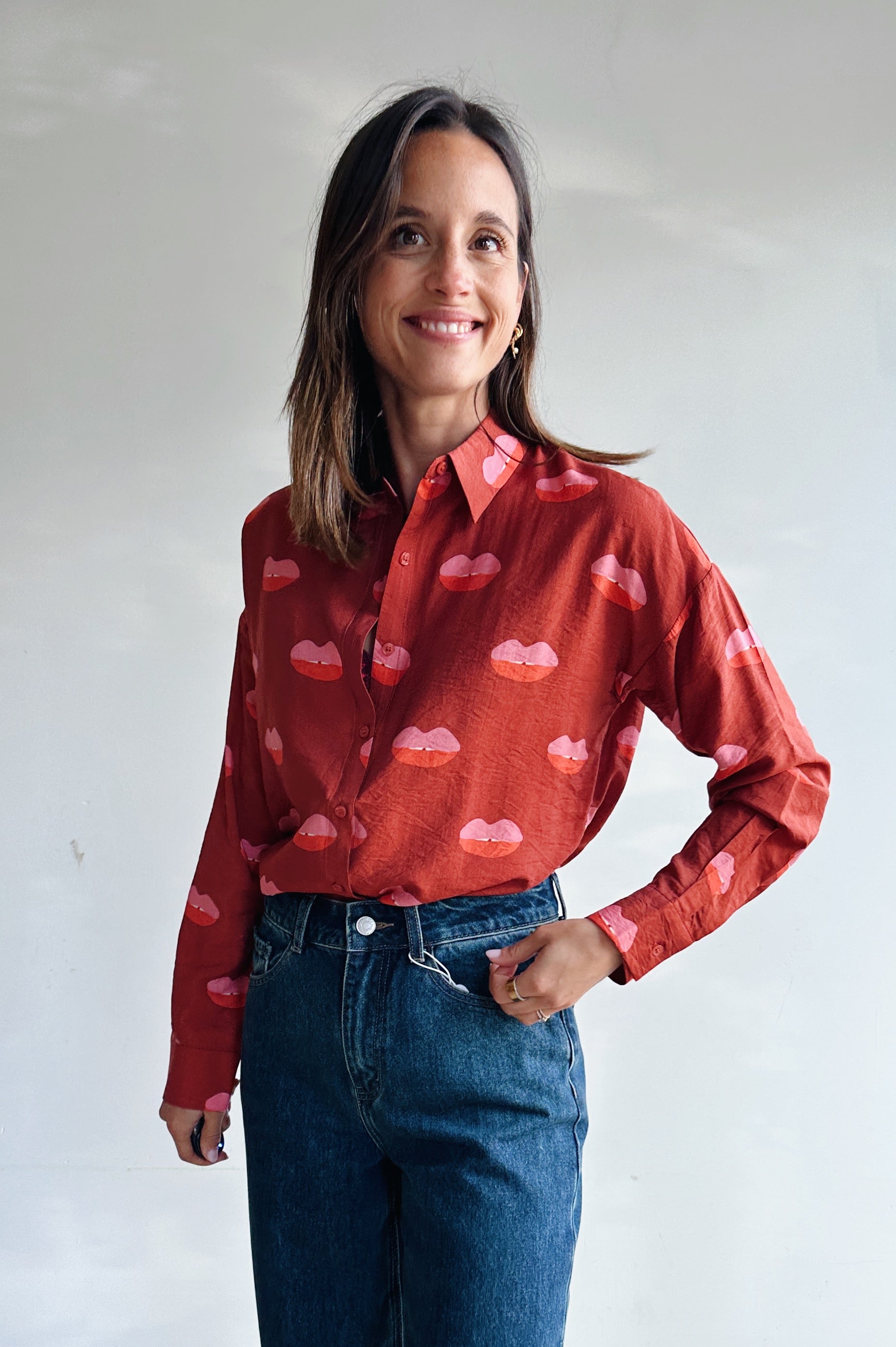 Kiss blouse