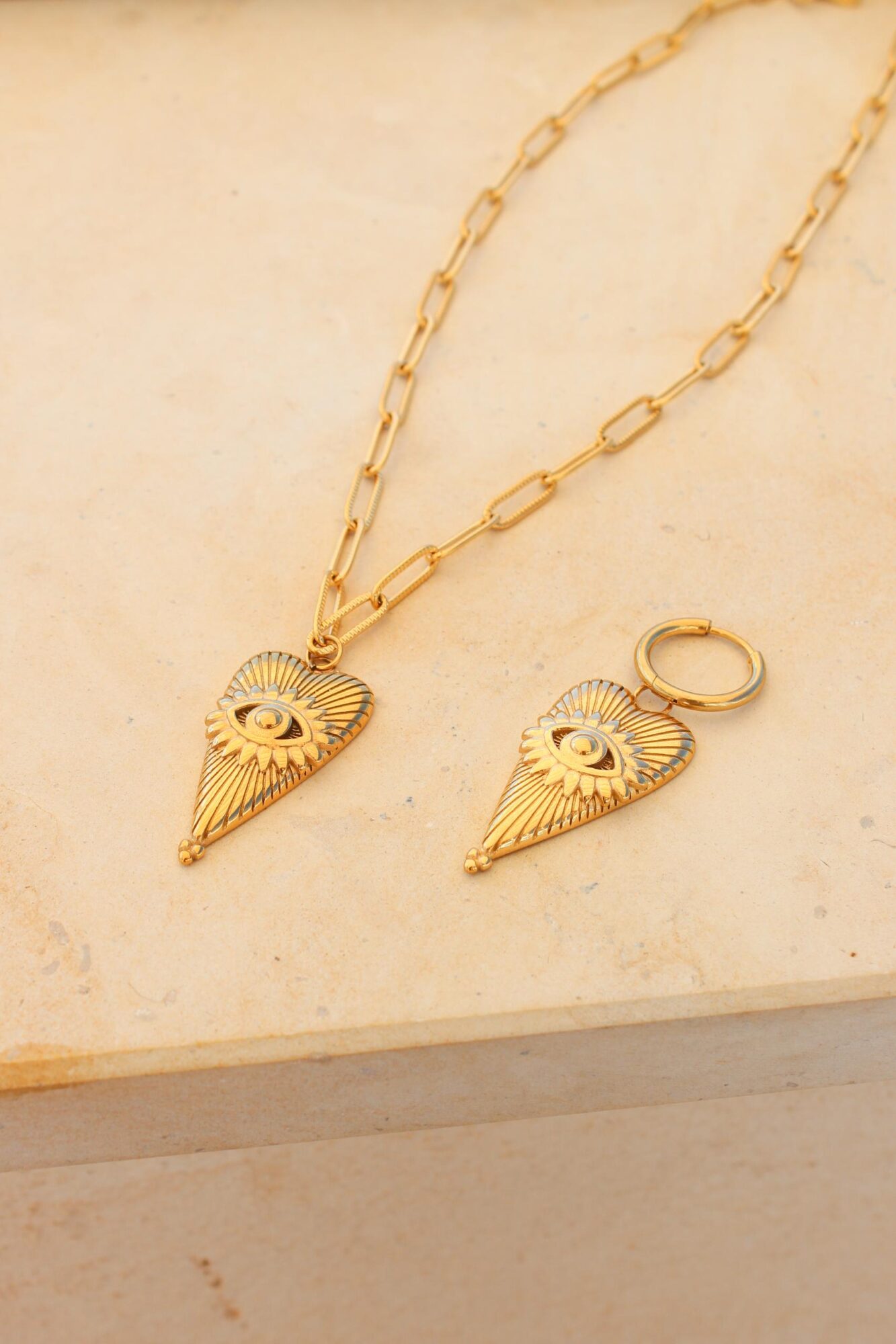 Eye of love necklace