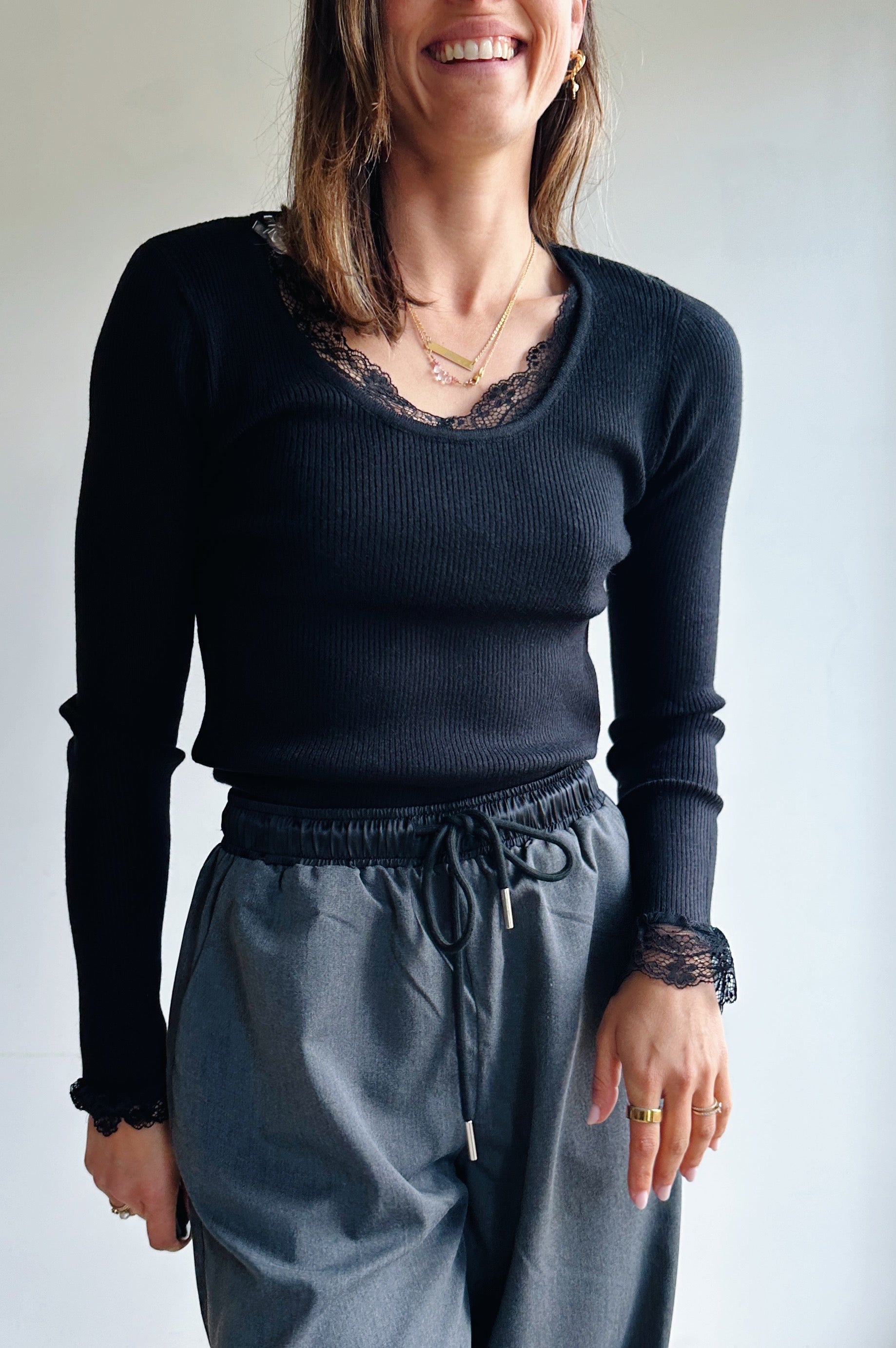 Elise top zwart