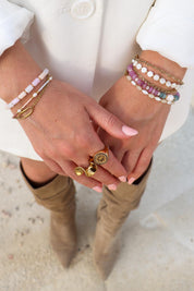 Daisy bracelet