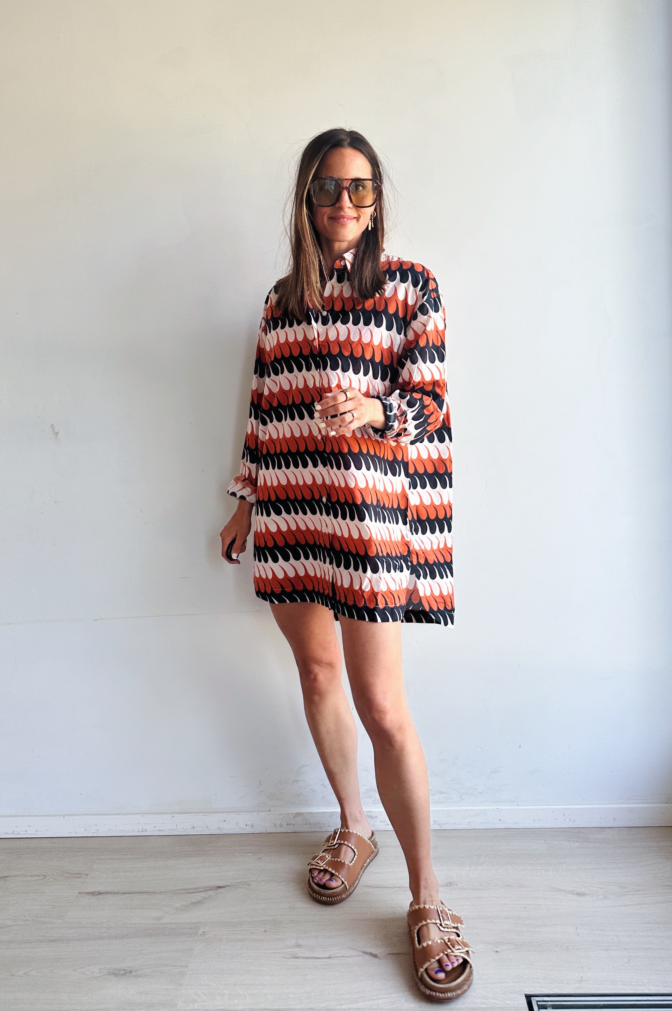 Levanta beach shirt