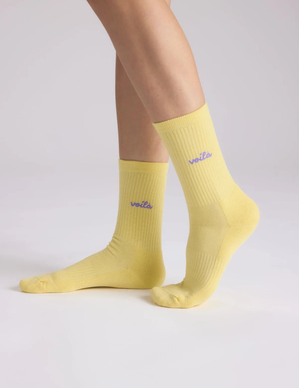 voila-socken-8016046.webp